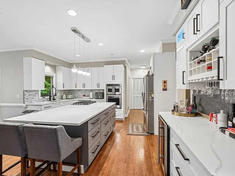 3302 Greencastle Chase NE — Photo 1