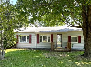 304 N Blayney St, Alexis, IL 61412