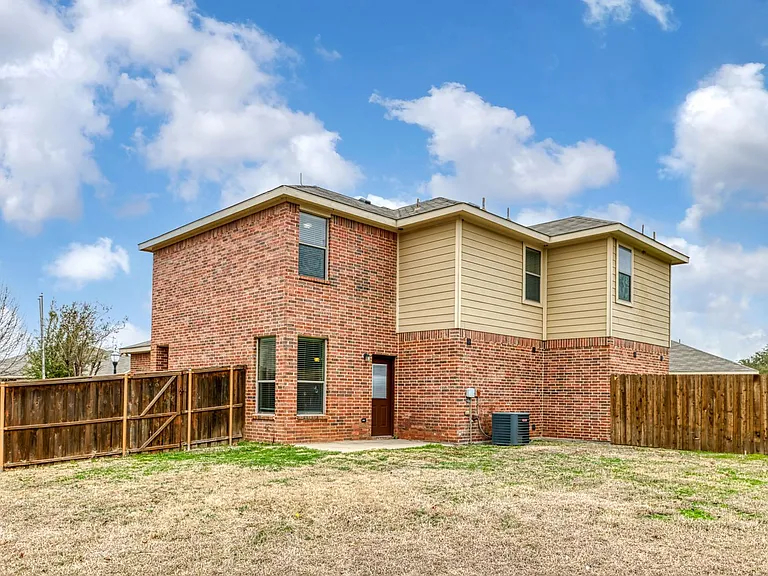 382 Armstrong Ln — Photo 27