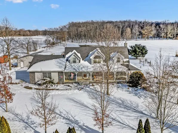 2551 Rome Corners Rd, Galena, OH 43021
