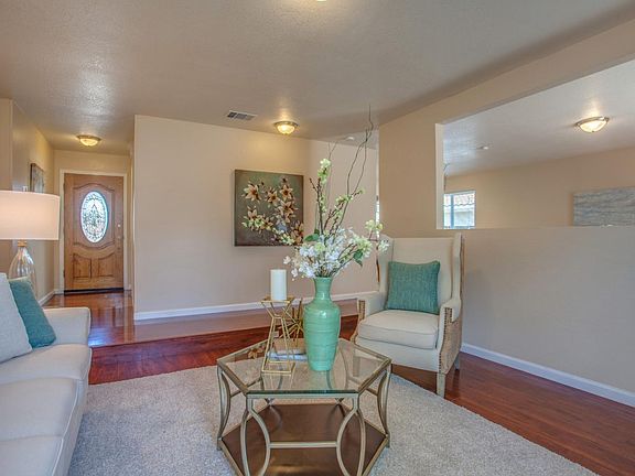 5th image of 3227 Pentland Ct
