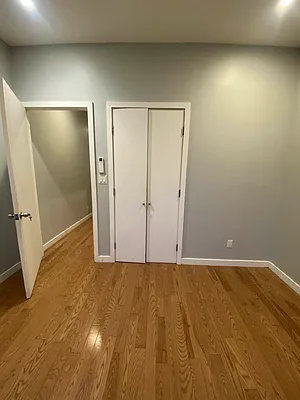 Rented by Hagstrom Management Inc | media 23