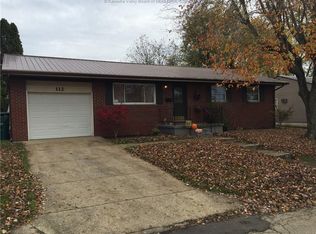 112 Vaturia Dr, Hurricane, WV 25526