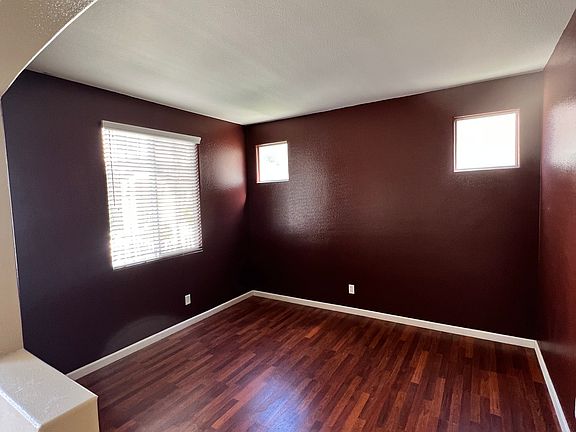 4th image of 2324 S Nightshade Ln