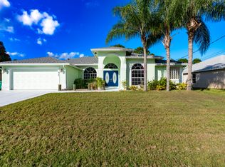 425 SW Dahled Ave, Port Saint Lucie, FL 34953
