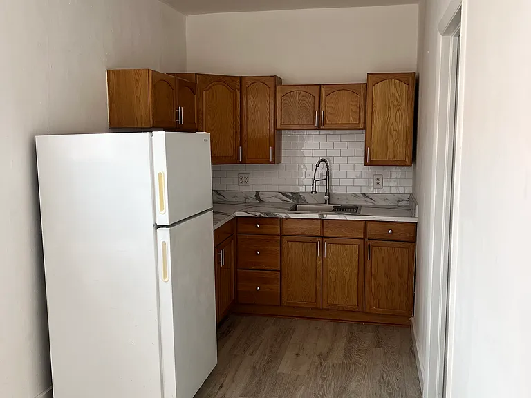 13200 SW 49th St — Photo 4