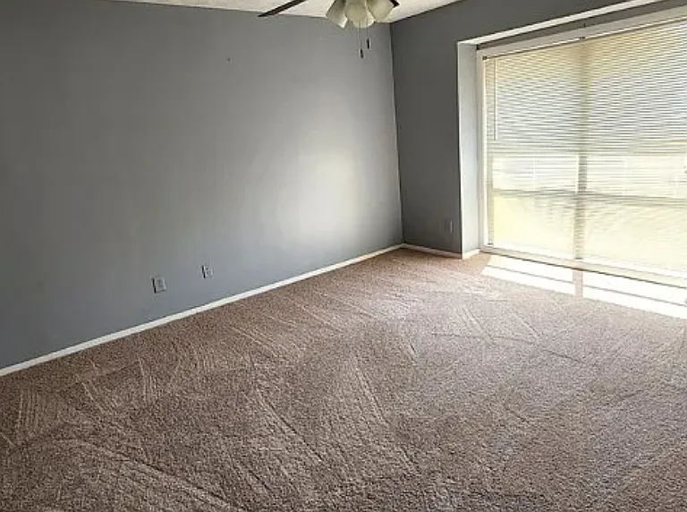 1912 Tryon Dr #8 — Photo 9