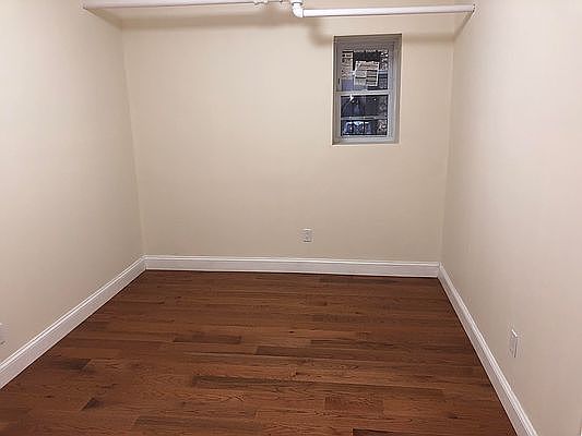 4th image of 5 Pinehurst Ave
