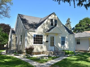 1321 S 114th St, West Allis, WI 53214
