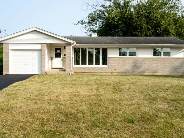 18971 Martin Ln, Country Club Hills, IL 60478