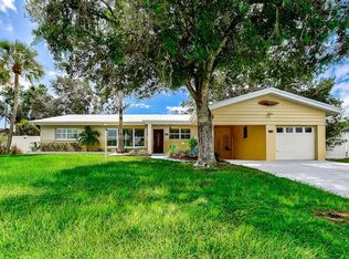 2122 Lusitania Dr, Sarasota, FL 34231