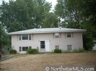 601 79th Ave NE, Minneapolis, MN 55432