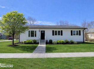 504 S 6th St, Fairfield, IA