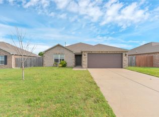 4404 SW Comstock Ave, Bentonville, AR 72712