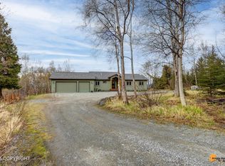 11100 Trails End Rd, Anchorage, AK 99507
