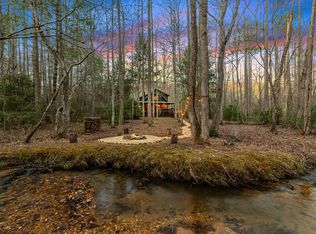 145 Oak Ln, Blue Ridge, GA 30513