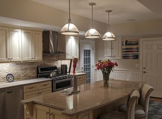 190 Lower County Rd, Harwich, MA 02645