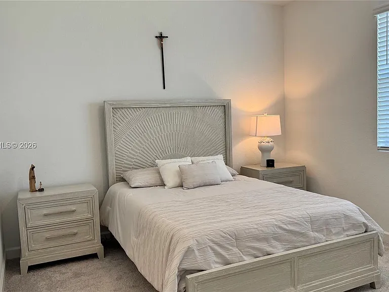 401 SE Crossoak Ln #401 — Photo 10
