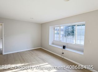 1563 Parrot Ave, Sunnyvale, CA 94087