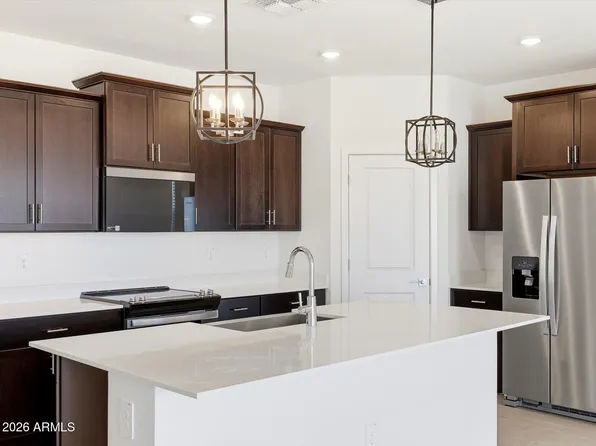 24614 W GROVE Street, Buckeye, AZ 85326