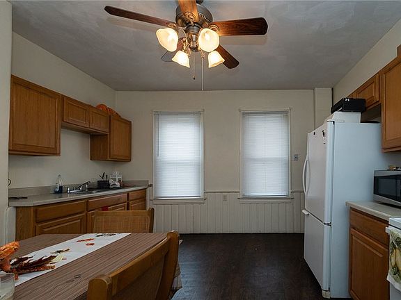 2nd image of 1201 Washington Ave