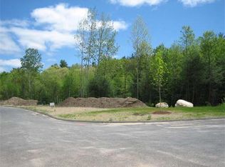 6 Palley Village Pl, Amherst, MA 01002