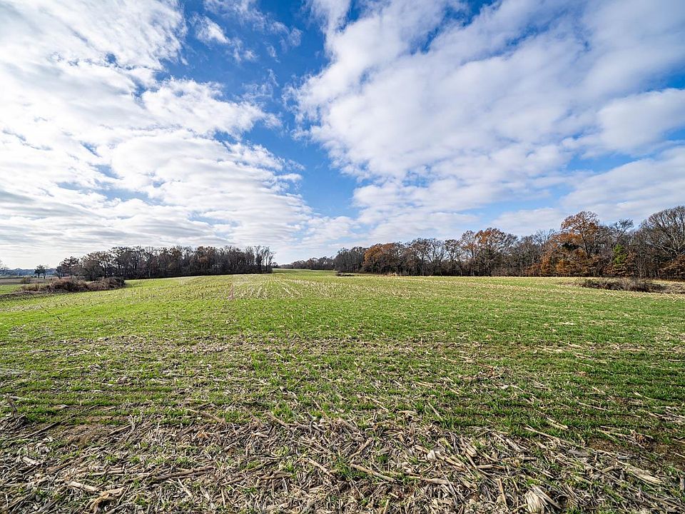 1st image of Fayette Corner Dr