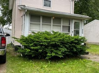 1891 SW 2nd St, Akron, OH 44314