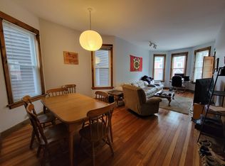1322 W Schubert Ave APT 1F, Chicago, IL 60614