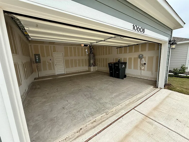 10608 Ridan Way — Photo 15
