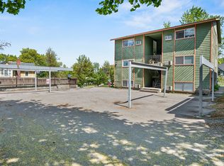 704 S Maple St #B, Spokane, WA 99204