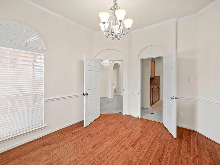 7007 Sierra Night Dr — Photo 16