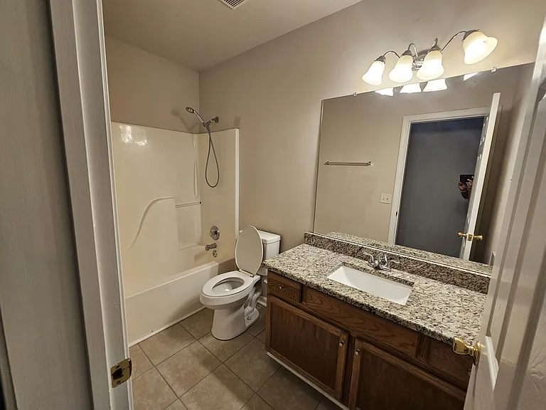3480 Continental Dr — Photo 14