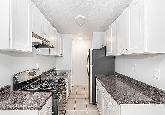 3rd image of 47-50 59th St #6A