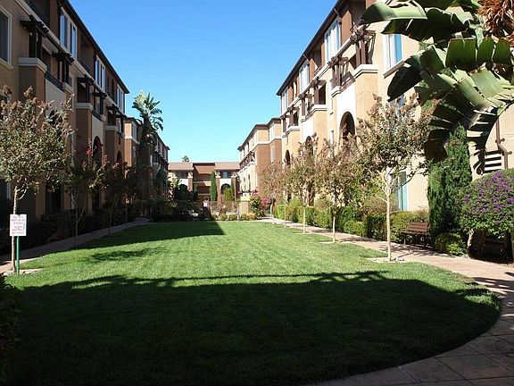 3rd image of 801 S Winchester Blvd APT 5404