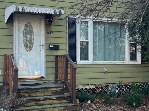 629 2nd Ave S, Clinton, IA 52732