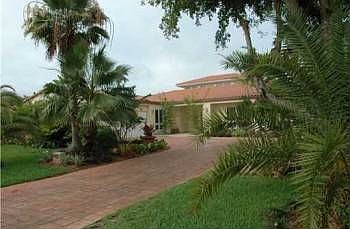 1st image of 1000 Mariner Dr #(228)
