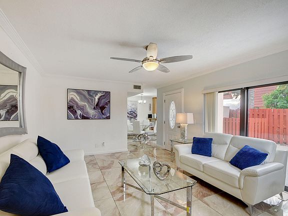 5th image of 3929 Victoria Drive