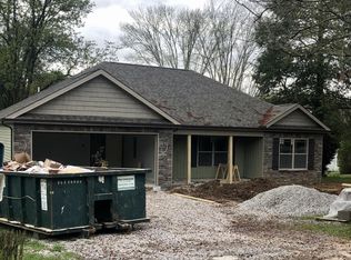 422 Hicks Cir, Clinton, TN 37716