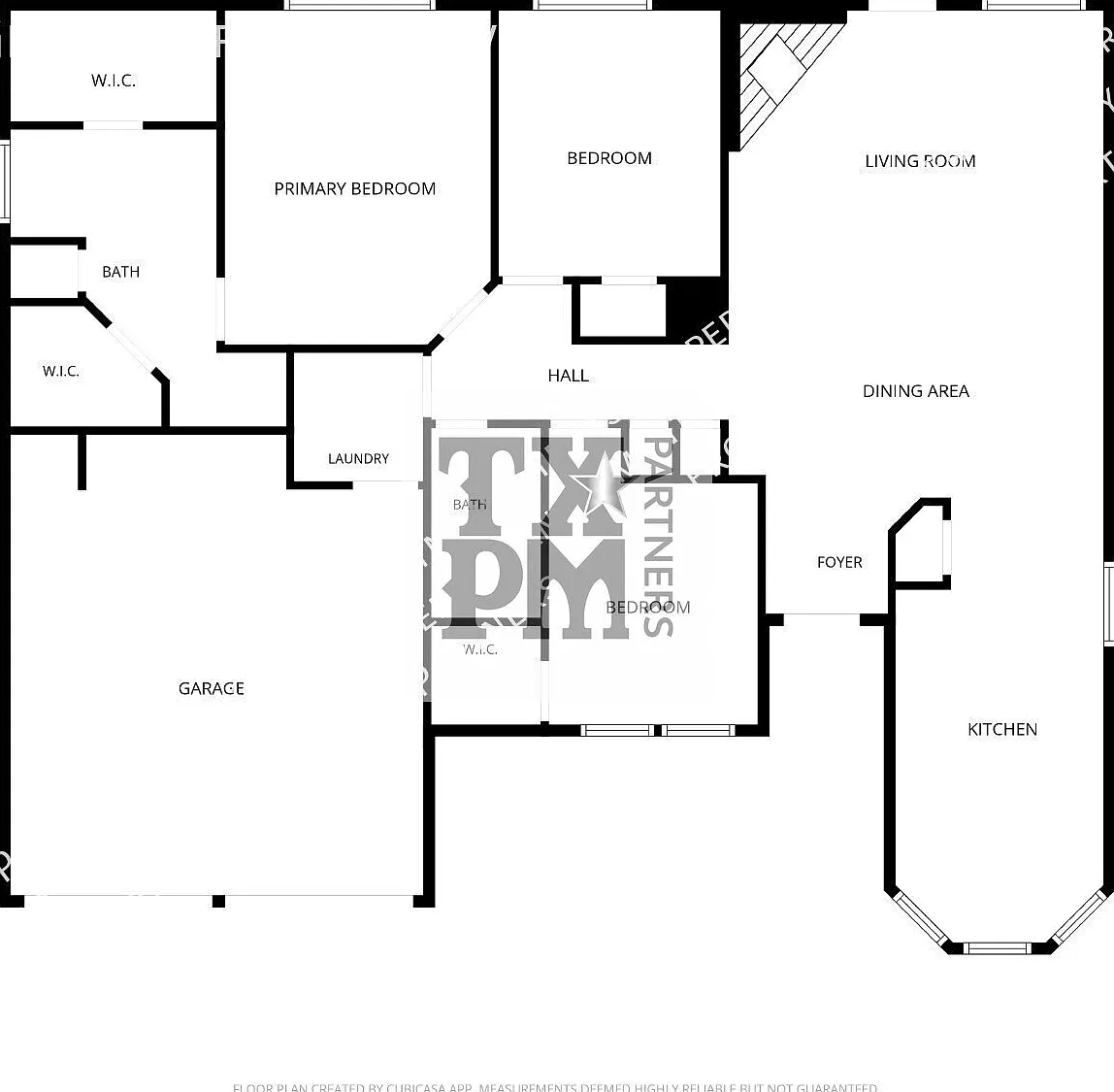 Charming 3 Bed Home on a Quiet Cul-de-Sac with Spacious Backyard — Photo 4