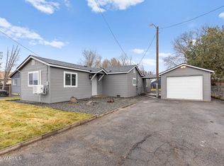 2807 4th St, Yakima, WA 98903