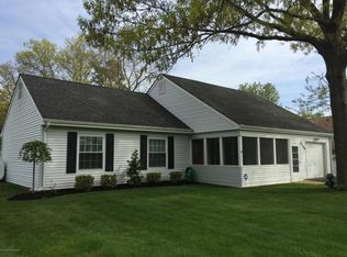 1104 Carlow Dr, Toms River, NJ 08753