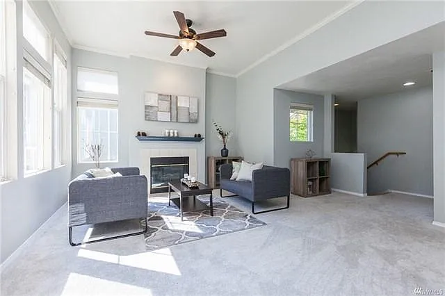 2152 Newport Way NW — Photo 4