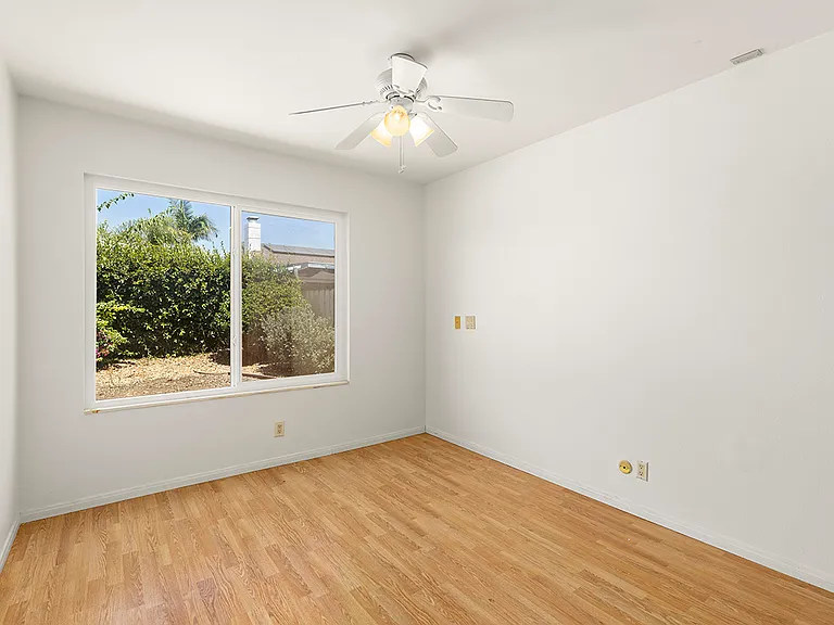 2170 Jefferson Ave — Photo 31