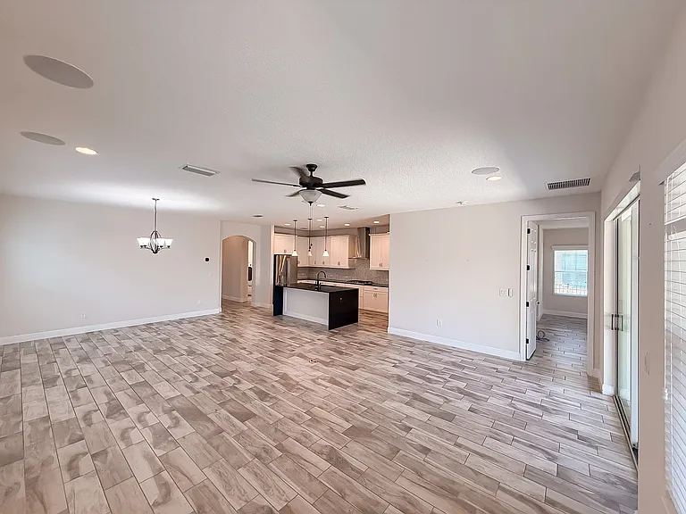 5723 Silver Sun Dr — Photo 25