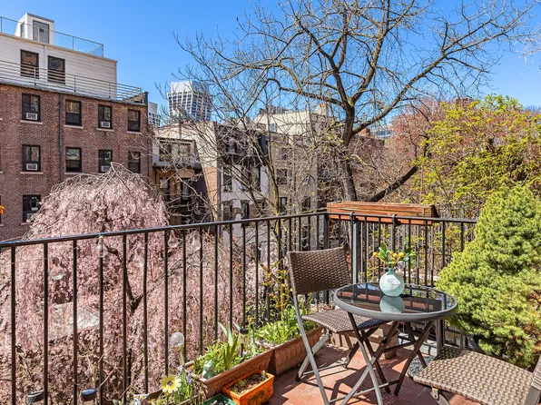 434 West 23rd Street D image 3 of 13