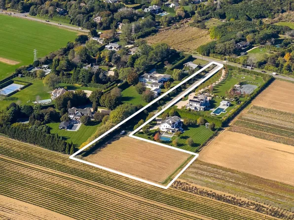634 N Sea Mecox Rd, Southampton, NY 11968
