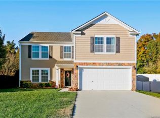 10718 Dapple Grey Ln, Charlotte, NC 28213