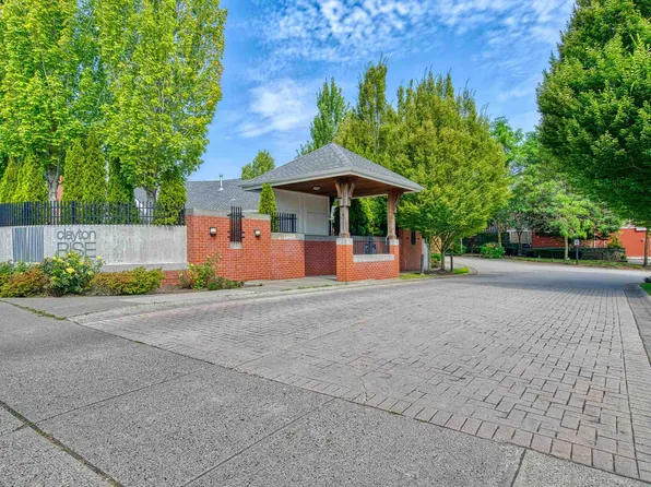 19505 68a Ave #100, Surrey, BC V4N 6K3