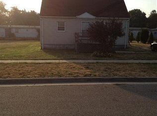 1283 Seward Ave, Akron, OH 44320